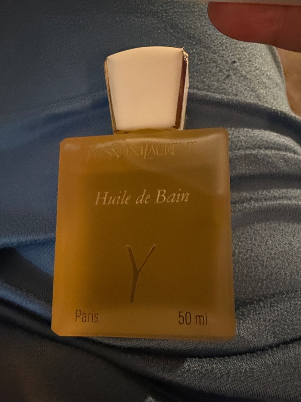 Yves Saint Laurent Y Perfumed Bath Oil, 50 ml Oil Formulation, MPN 17018 - Picture 5 of 6